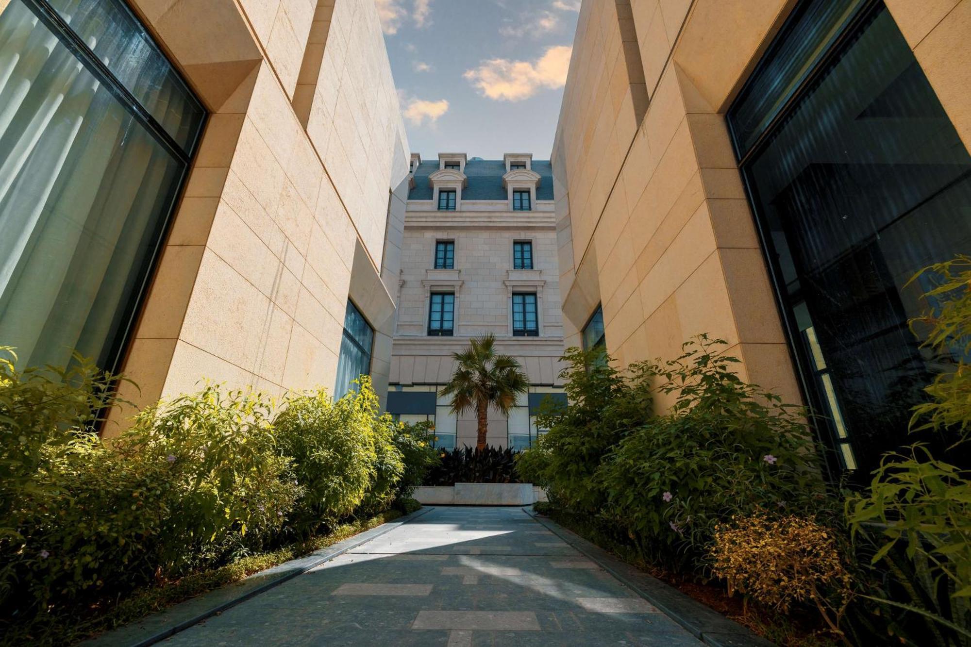 Mansard Riyadh, A Radisson Collection Hotel Dış mekan fotoğraf The courtyard of the museum